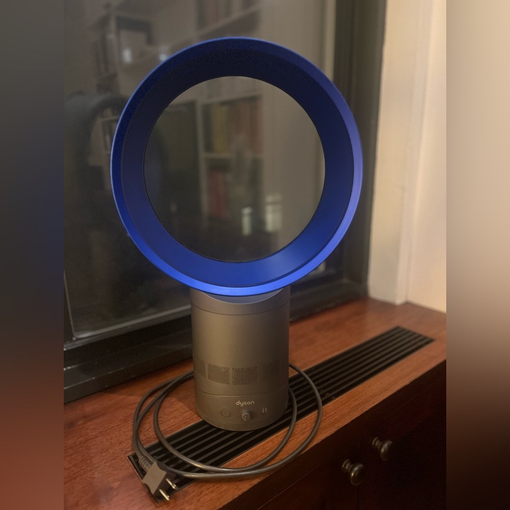 Dyson Bladeless Desk Fan